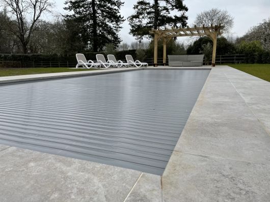 pool cover closed